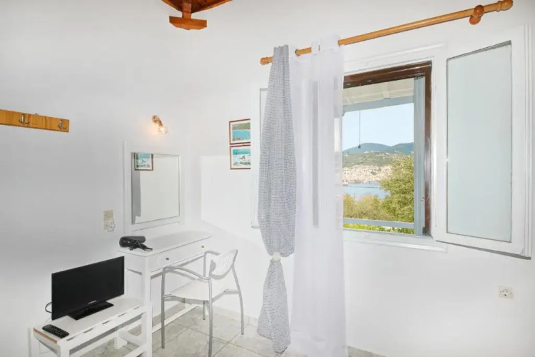 Anesis Apartment 1