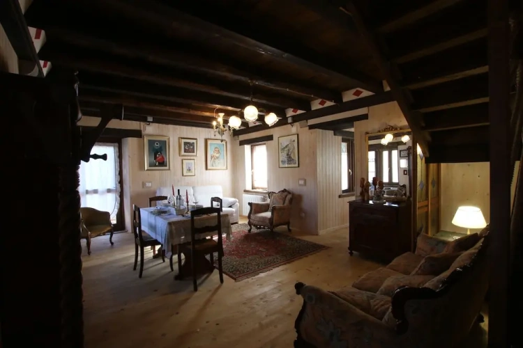Deluxe Cottage