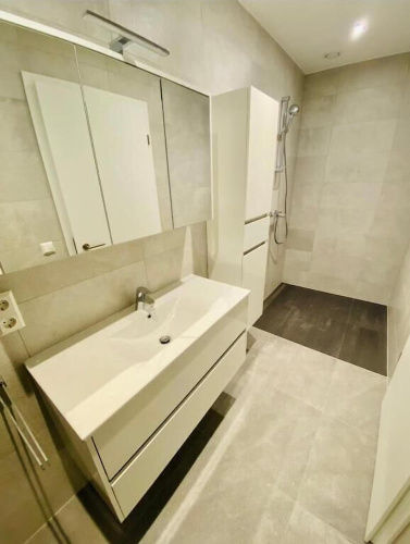 2 bedrooms with Terrace and Parking
