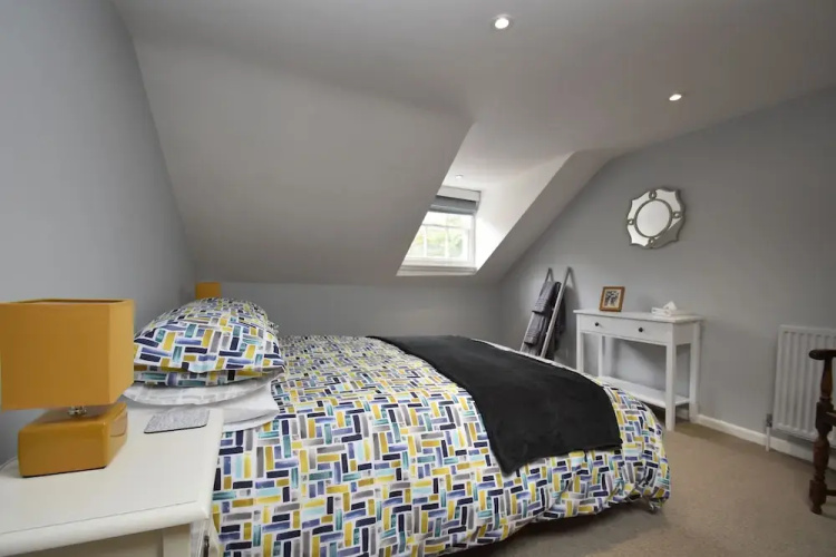 Dolphin Cottage