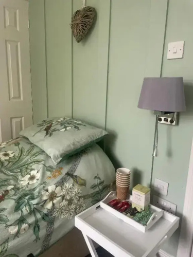 Crockets Hotel