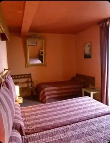 Hôtel du Val d' Aron