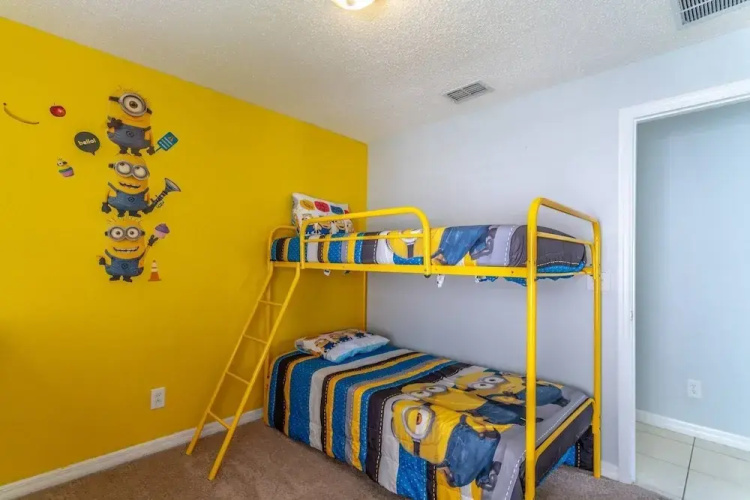 8638 Emerald Island