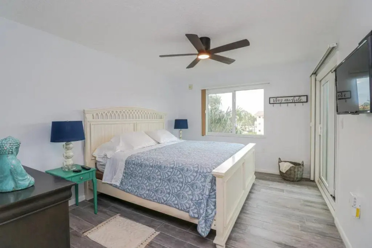 Ocean Village Club C32