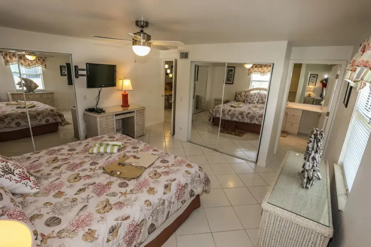 4805 Estero Blvd.