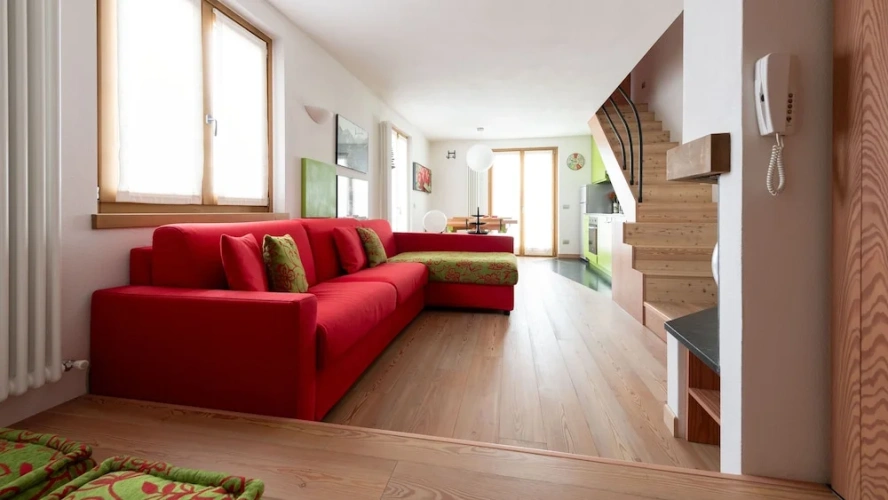 2 Bedrooms Apartment