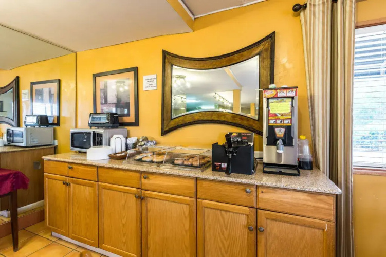 Travel Express Inn
