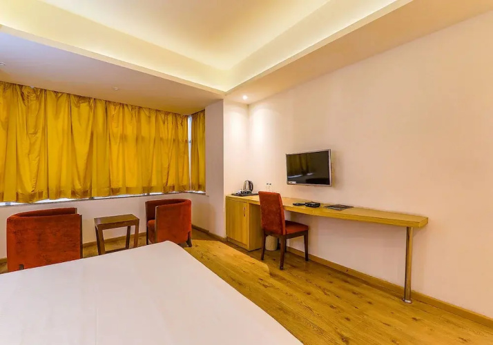 FabHotel Surya Grand Gomti Nagar