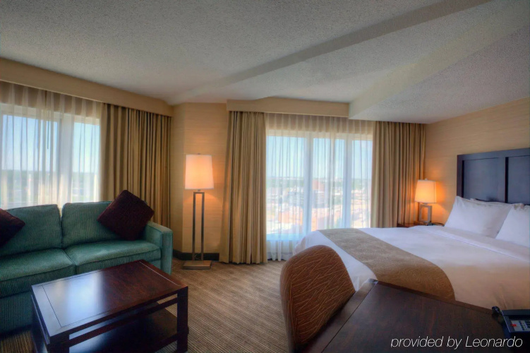 Delta Hotels by Marriott Saskatoon Downtown