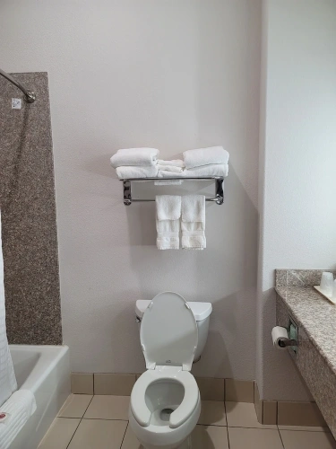 Deluxe Double Suite