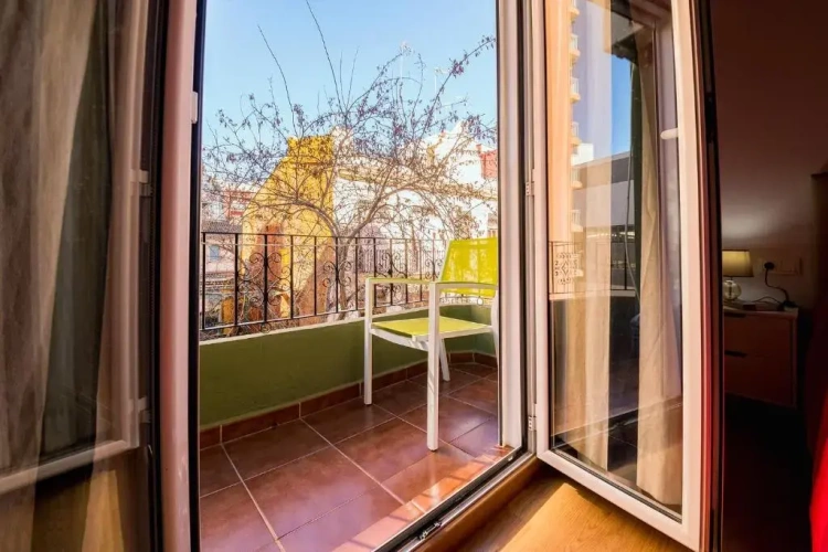 3 Bedrooms Apartment