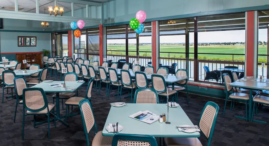 Tailem Bend Riverside Hotel