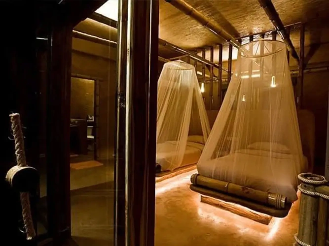 Standard Twin room with balcony