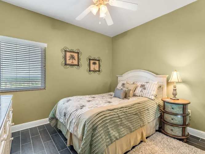 Lighthouse 1605 by Bender Vacation Rentals