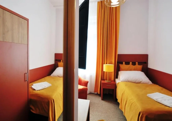 Economy Twin room