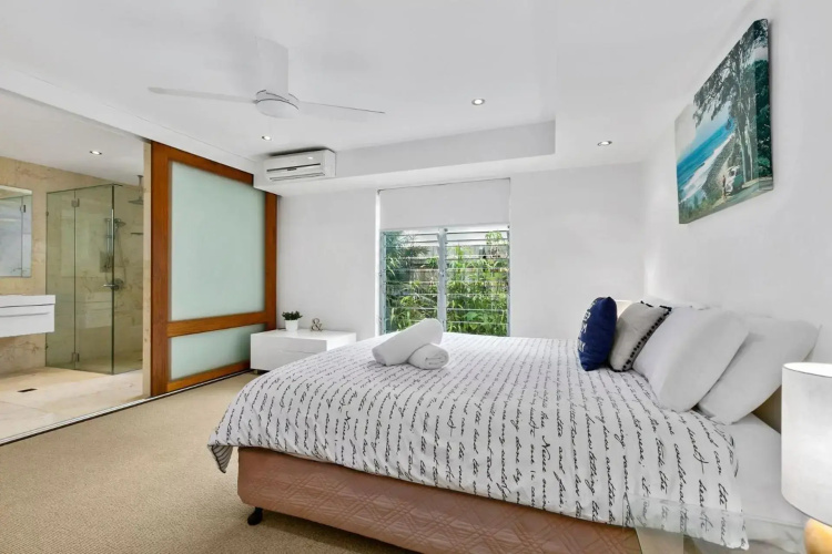 Depper St Large Luxury Residence Entire House