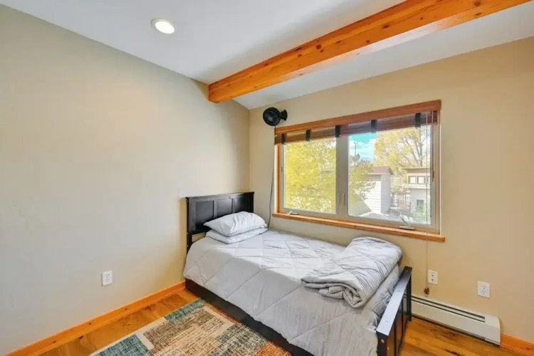 2 Bedrooms Apartment with balcony
