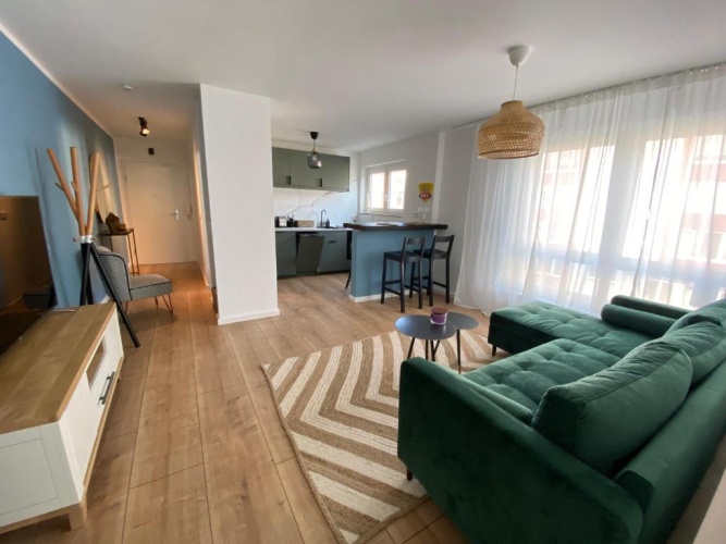 1 Bedroom Apartment