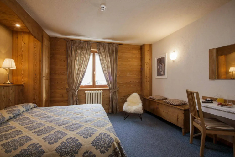 Hotel Ruitor