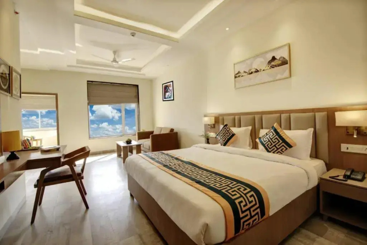 Hotels 18