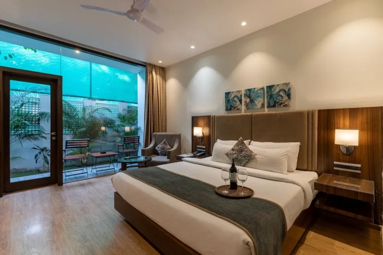 Standard room with balcony