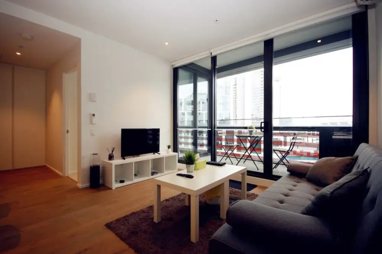 Onelife Docklands Luxury Apartment