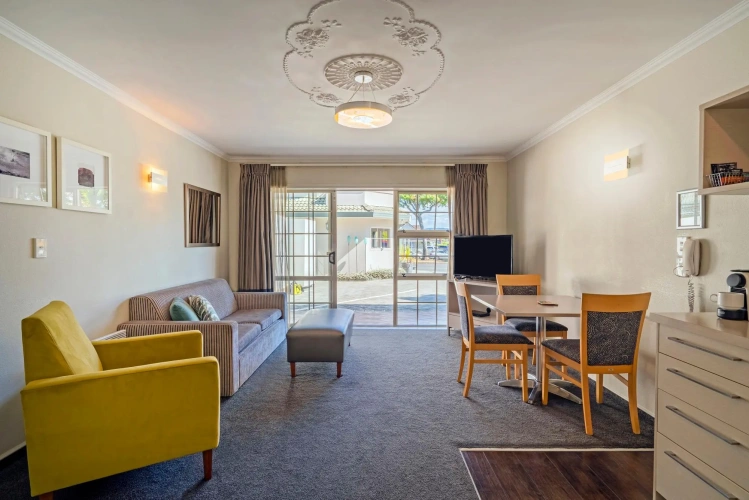 1 Bedroom Executive Suite