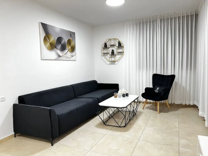 3 Bedrooms Family Apartment