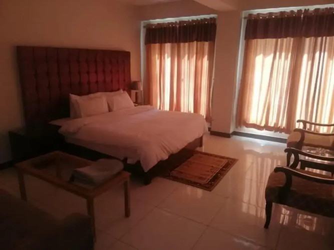 Cloud Way Hotel