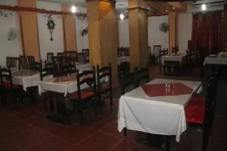 Hotel Royal City