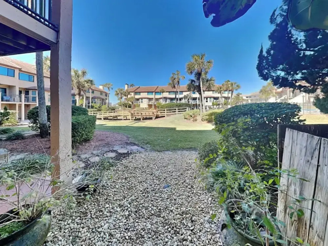 Spyglass 32 by Distinctive Beach Rentals