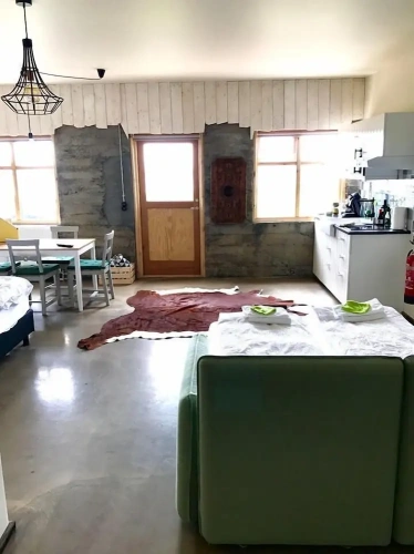 1 Bedroom Suite