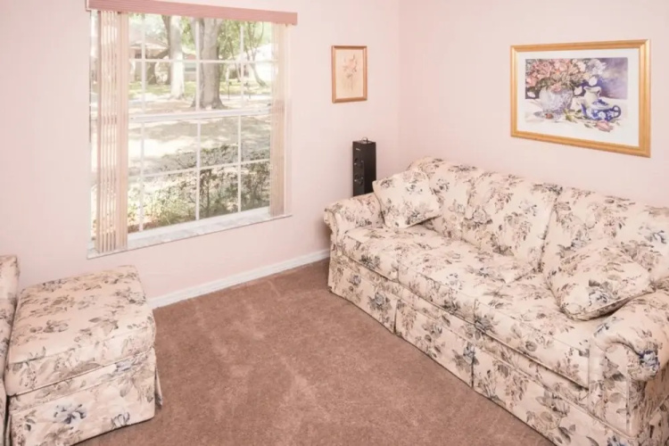 Whispering Oaks 4416