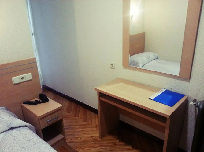 Hostal Avenida
