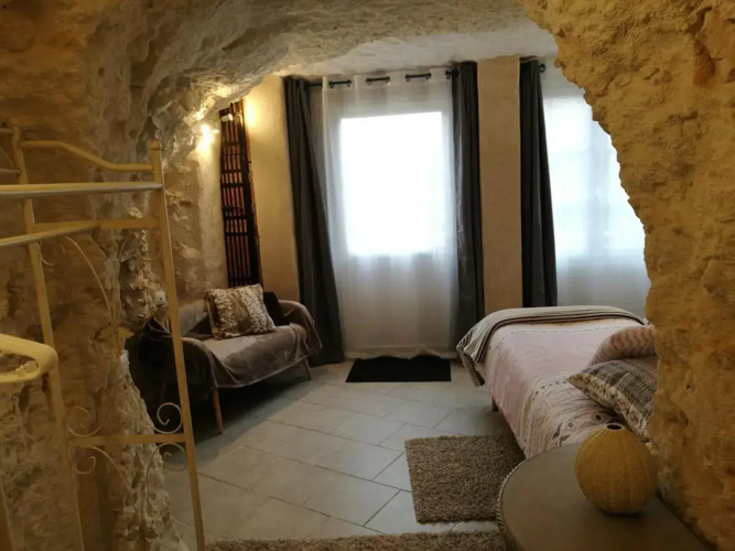 Cave Du Coteau