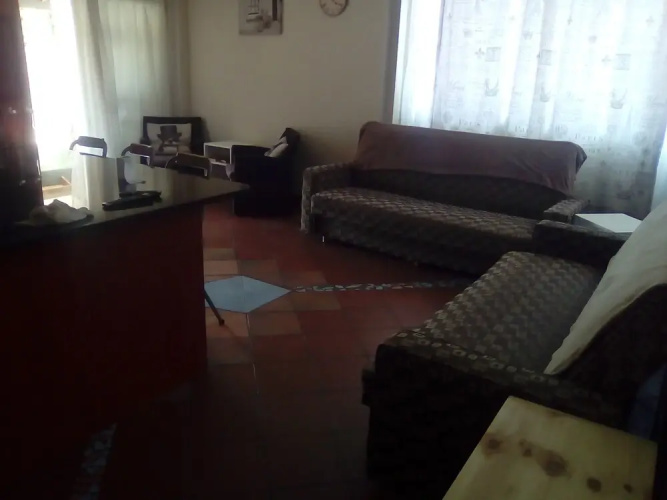 Spacious Downstairs Apartment