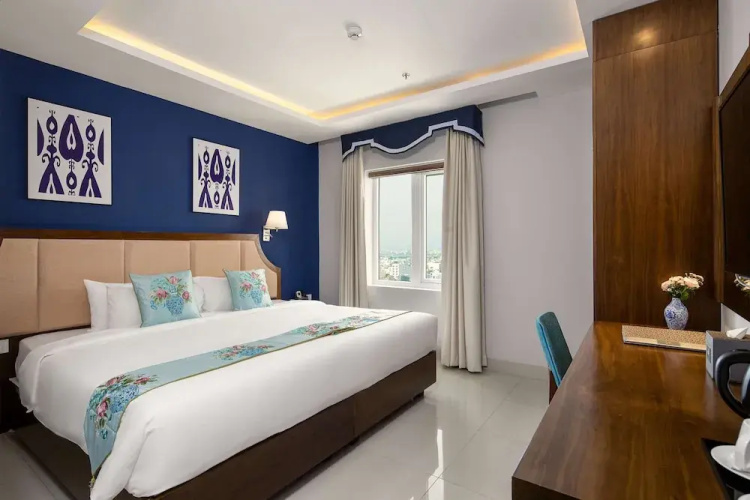 Tgt Beach Hotel