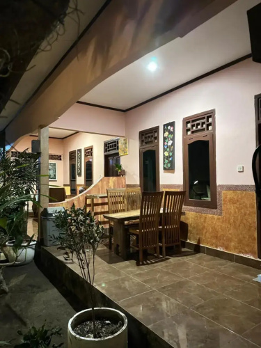 Aura Bungalow