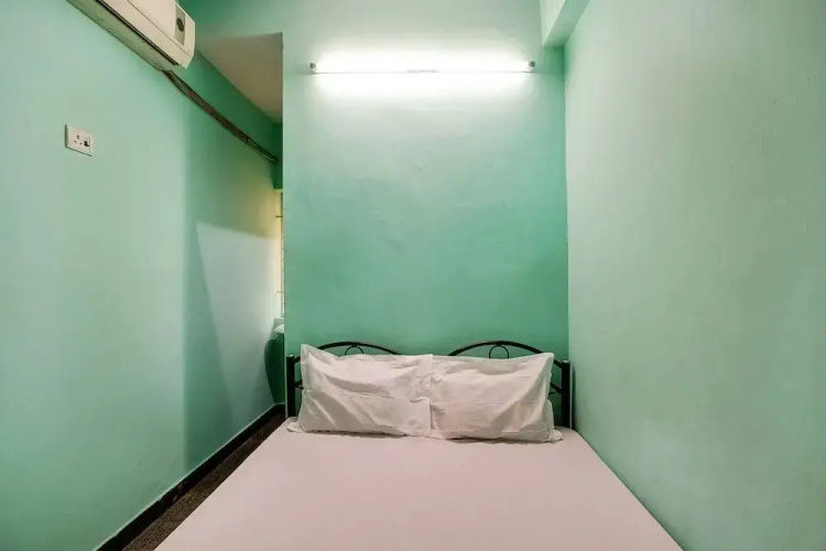Jain Residency by OYO Rooms