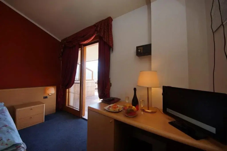 Alpi Hotel & Residence