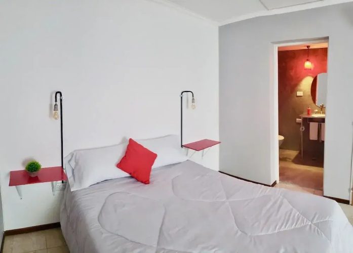 Red House Hostel