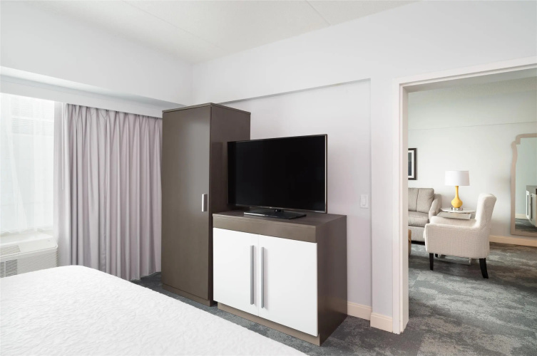 Hampton Inn Philadelphia Center City-Convention Center photo 8