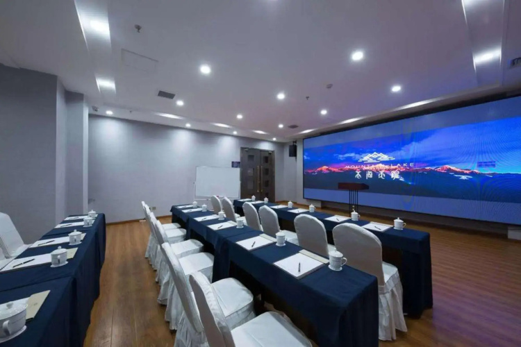 Canghai Yayuan Hotel