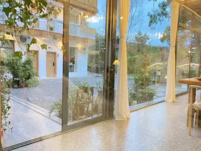 Shiyue Guesthouse