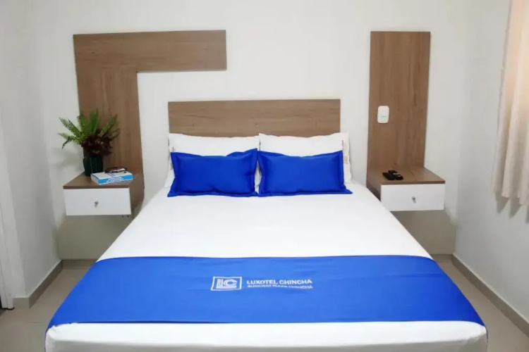 Hotel Luxotel Chincha