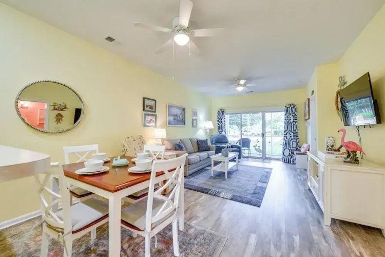 2 Mi to Beach: Grand Strand Condo w/ Pool Access!