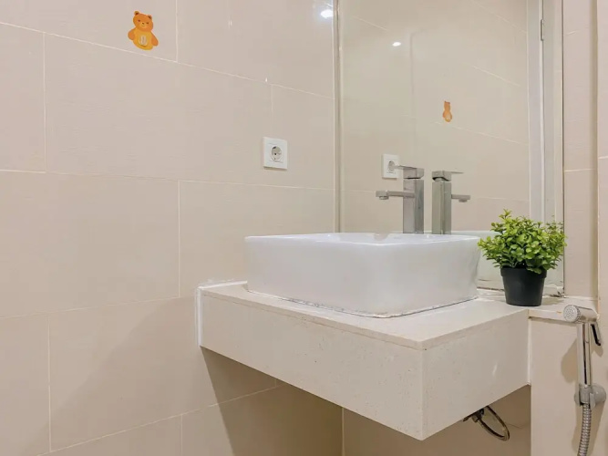 Basic Studio At Daan Mogot City Apartment