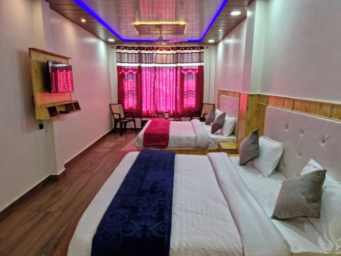 Standard Family room
