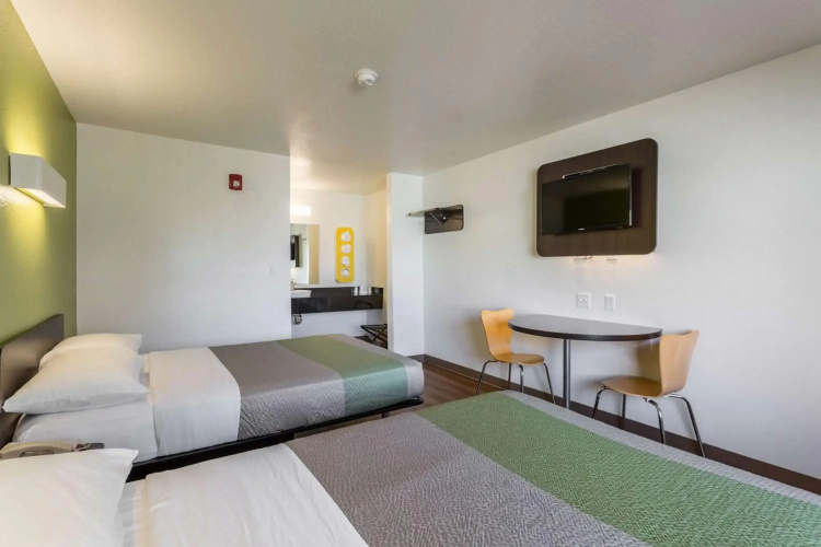 Motel 6 El Paso, TX - East