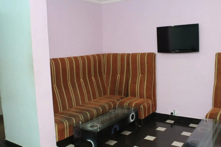 Bluespring Hotel